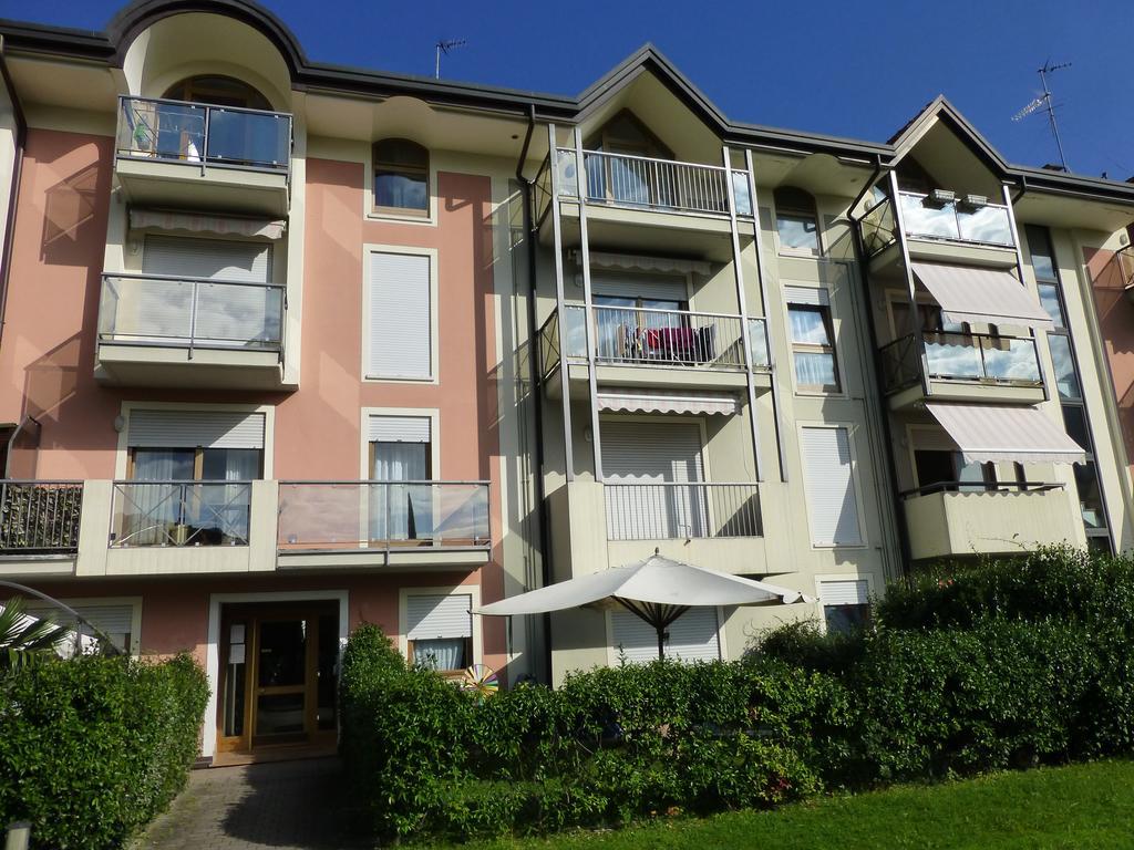 Appartamento Lombardi Riva del Garda Kültér fotó